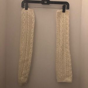 Woman’s American Eagle leg warmers in cream